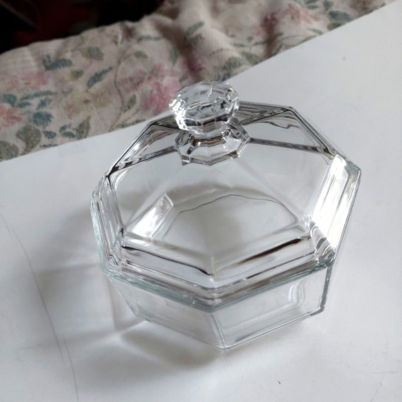 Octagon Trinket Box/Sugar Bowl - Picture 2 of 7